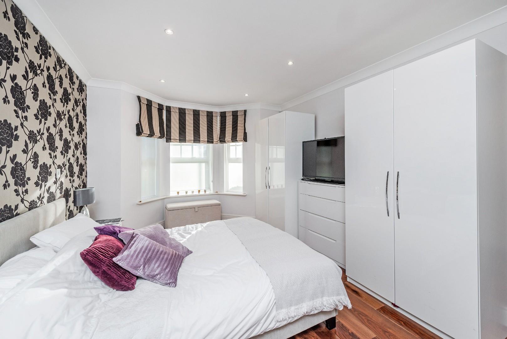 Lowlands Court, Victoria Road, Mill Hill